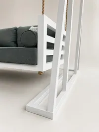 Fox Swing Stand